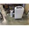 Image 1 : GARRISON PORTABLE AC UNIT WITH ACCESSORIES