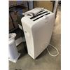Image 4 : GARRISON PORTABLE AC UNIT WITH ACCESSORIES