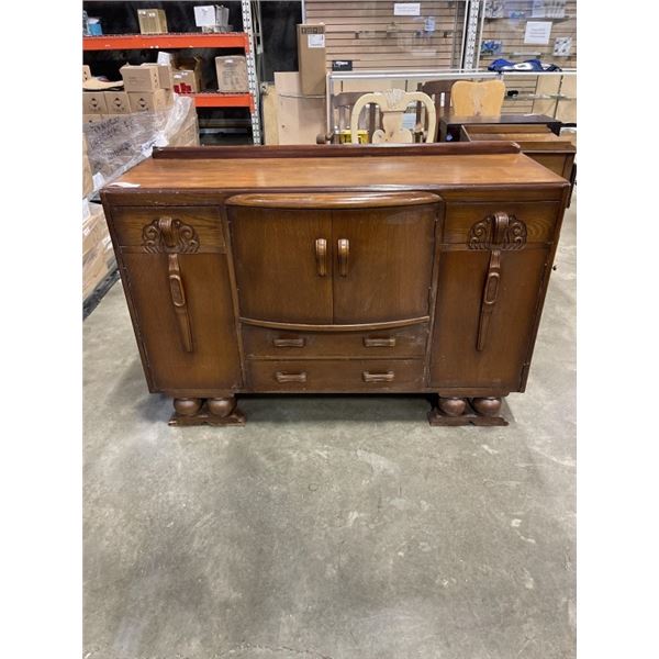 ANTIQUE OAK BOW FRONT SERVING CABINET