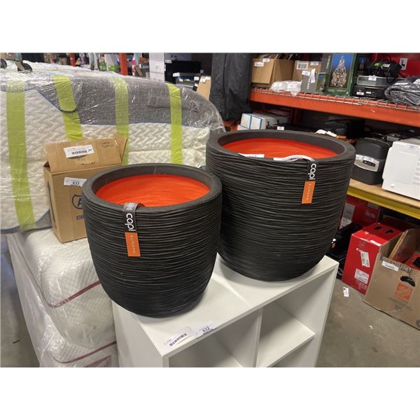 SET OF 2 NEW PLASTIC PLANTERS
