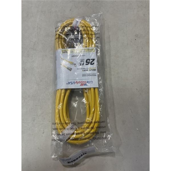 AS NEW 25FT YELLOW 3 WIRE INDOOR OUTDOOR LIGHTED EXTENSION CORD, 14AWG