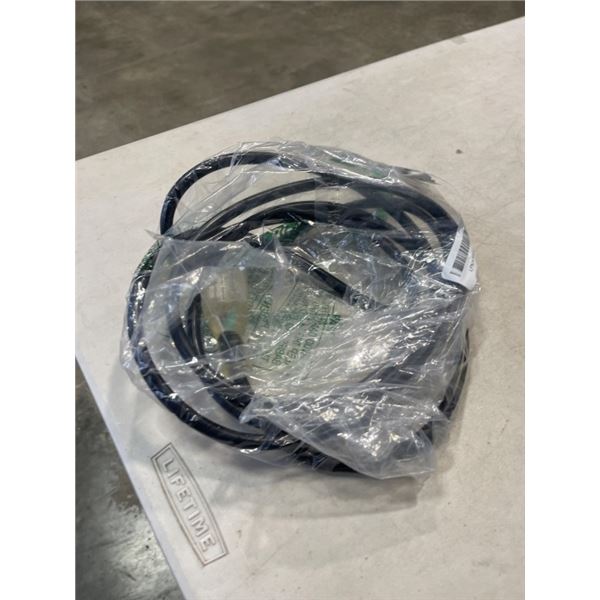 AS NEW 10FT BLACK INDOOR OUTDOOR HEAVY DUTY LIGHTED EXTENSION CORD, 14AWG