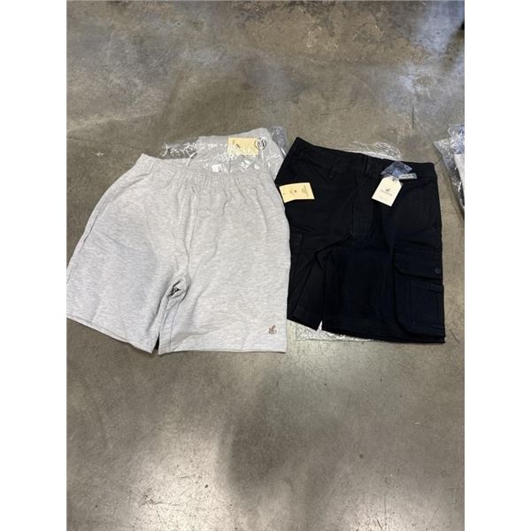 NEW PAIR OF CLOUDPEAK SIZE 30 BLACK STRETCH CARGO SHORTS AND 2 NE WPAIRS OF SIZE MEDIUM CLOUDPEAK HE