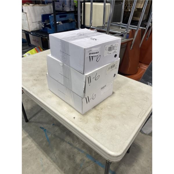 3 PAIRS OF LADIES SHOES - SIZE 6