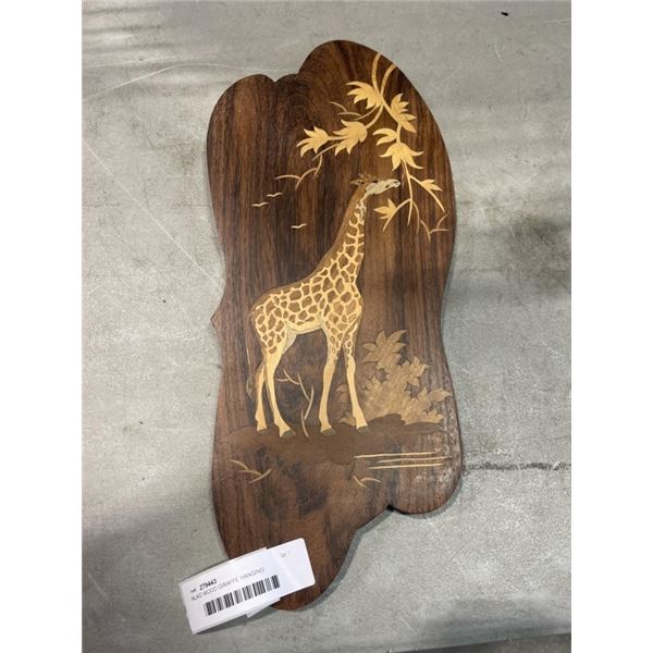 INLAID WOOD GIRAFFE HANGING