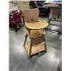 Image 1 : ANTIQUE KIDS HIGHCHAIR