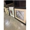 Image 1 : 2 FRAMED PRINTS AND 2 CANVAS PRINTS