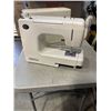 Image 4 : KENMORE SEWING MACHINE