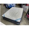 Image 1 : AS NEW QUEENSIZE DREAM CLOUD MATTRESS