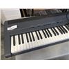 Image 3 : ROLAND ELECTRIC KEYBOARD