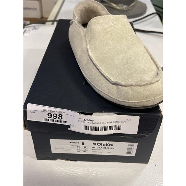 NEW OLUKAI NOHEA SLIPPER BONE, SIZE WOMENS 9