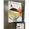 Image 3 : 2 CUCINA PRO CORLESS CREPE MAKERS AND CUCINA PRO CAST IRON MEAT GRINDER AND SAUAGE MAKER, PAKAGING M