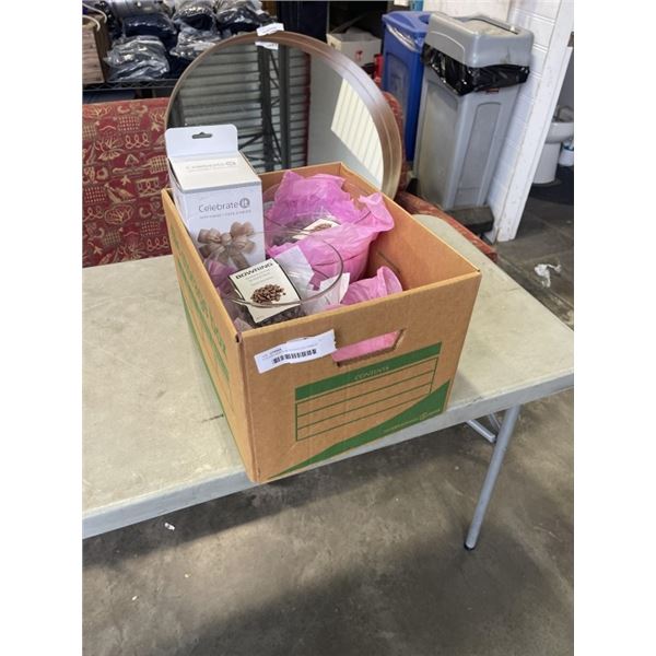 4 GLASS VASES W/ ROCKS AND RIBBON MAKER