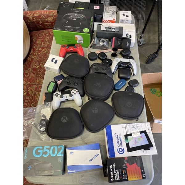 BOX OF ELECTRONICS - ALL STORE RETURNS AND FOR PARTS OR REPAIR