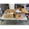 Image 1 : 2 BOXES OF HOUSEHOLD ITEMS