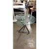 Image 1 : GLASS TOP DINING TABLE