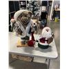 Image 1 : BEAR SANTA  AND SMALL SANTA FIGURE