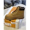 Image 3 : NEW TIMBERLAND PREMIUM 6 IN WATERPROOF BOOT WHEAT NUBUCK, SIZE 4.5 JUNIOR
