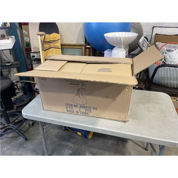 2 NEW MODERN GREEN PENDANT LIGHTS