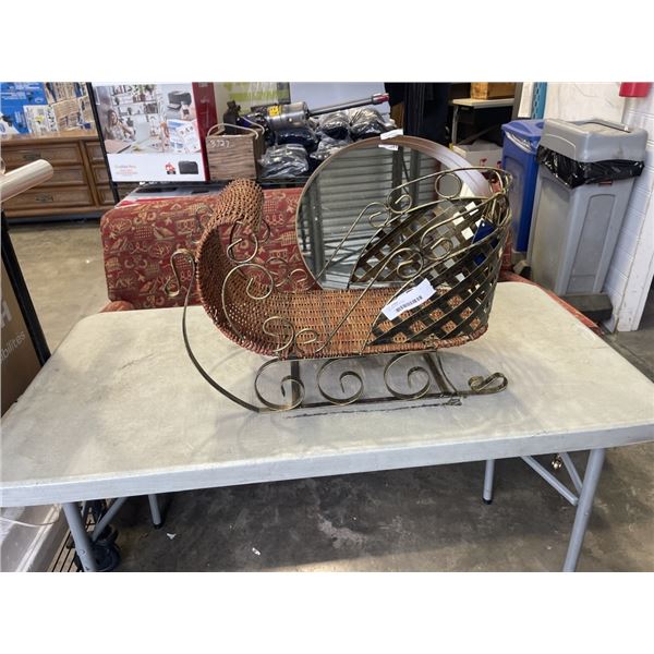 DECORATIVE SLEIGH