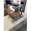 Image 2 : DECORATIVE SLEIGH