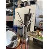 Image 2 : STAINLESS COAT TREE