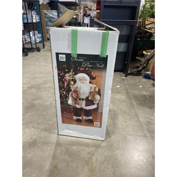 TRADITIONAL SANTA FIGURE 34 INCH