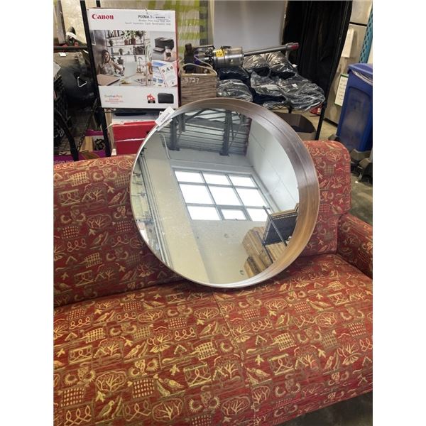 ROUND WALL MIRROR