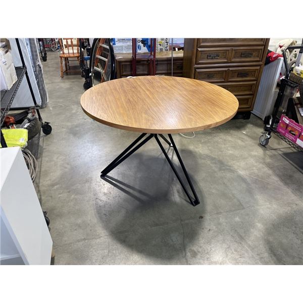 ROUND DINING TABLE 48INCH