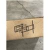 Image 2 : VIVO FULL MOTION EXTRA LARGE TV MOUNT