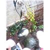 Image 3 : Outdoor Décor B