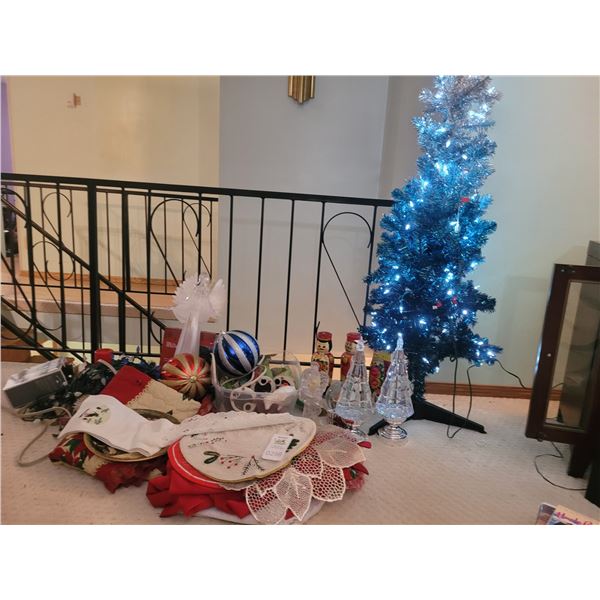 Christmas Decor, Lights, TreeA