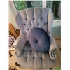 Image 1 : Wing Back Chair C