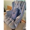 Image 2 : Wing Back Chair C