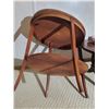 Image 4 : Oval End Table A