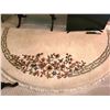 Image 4 : Jordan Rugs LTD, 1/2 Round Sculpted Rugs C