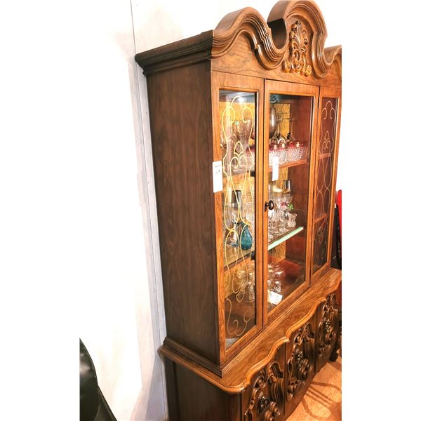 China Cabinet C
