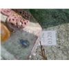 Image 6 : Garden Decor A