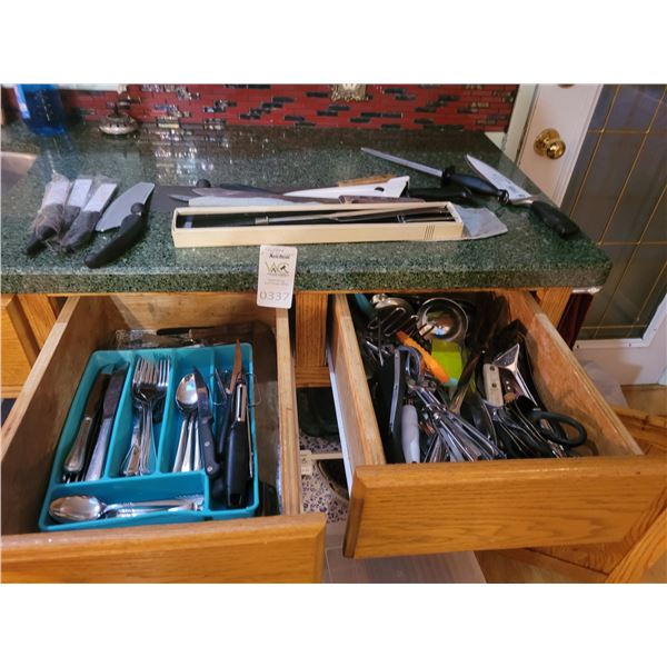Knives, Cutlery, New 11" 2 Man Henckel A