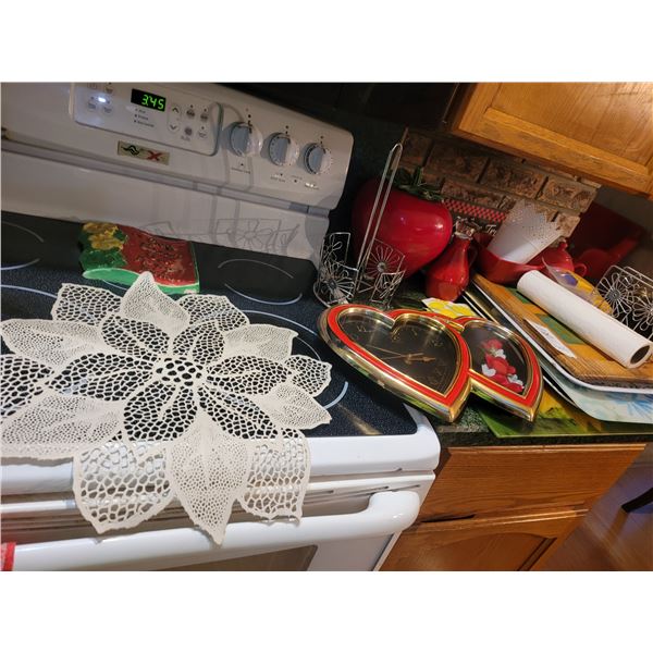 Trays, Clock, Apple Cookie Jar A
