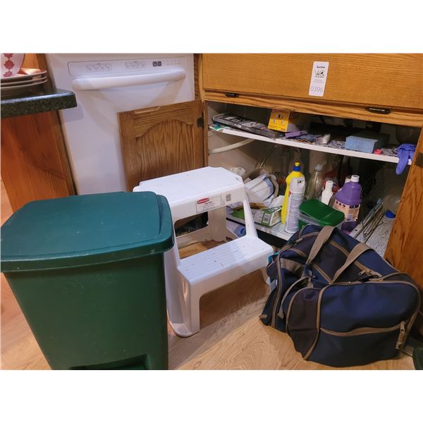 Kitchen Cleaners, Plastic Bags A