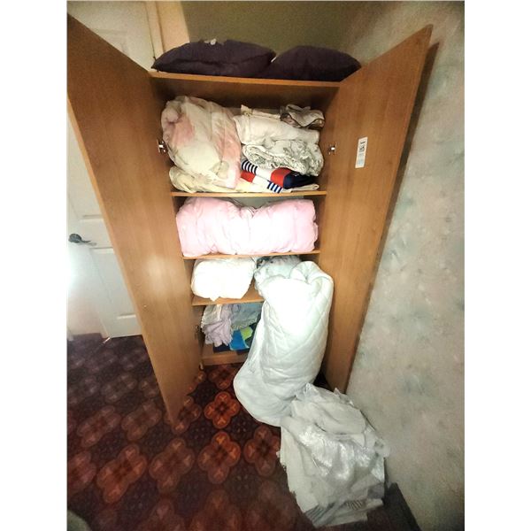 Bedding & Net Curtains B