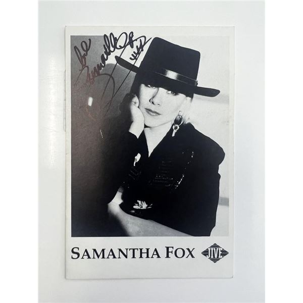 Model Samantha Fox signed postcard