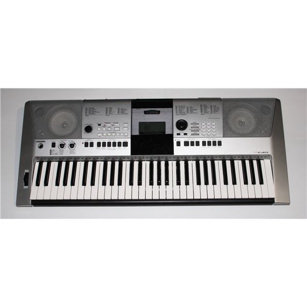 YAMAHA KEYBOARD PSRE 413