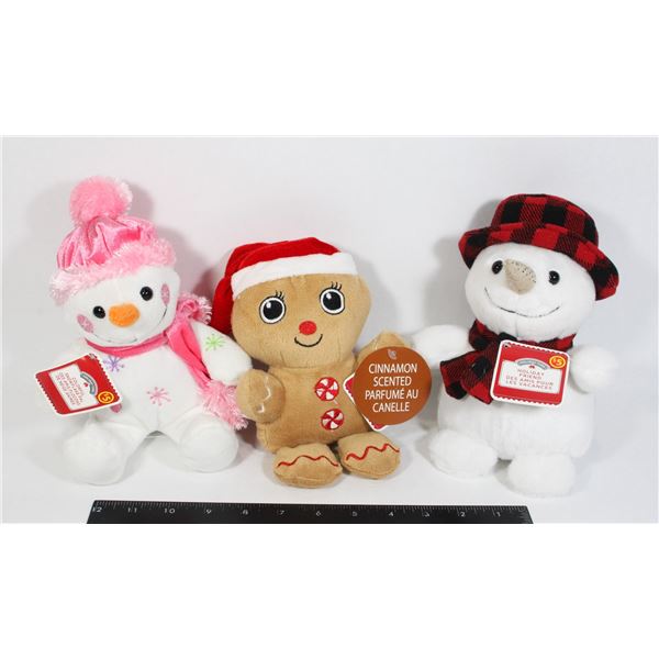 LOT OF 3 CHRISTMAS MINI PLUSH