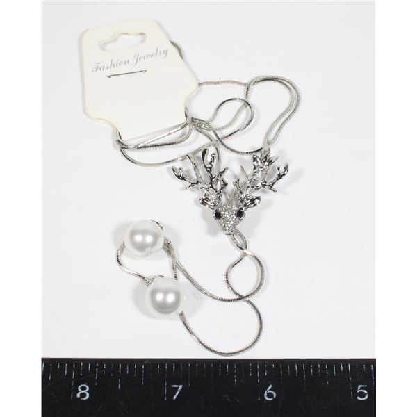 NEW Y-SHAPE ZIRCONIA AND FAUX PEARL SWEATER