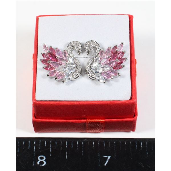 NEW SILVER TONE RHINESTONE SWAN STUD  EARRINGS
