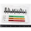 Image 1 : NEW 13 PC CRAFT KNIFE SET