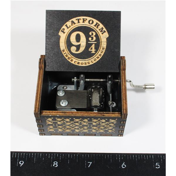 NEW HARRY POTTER THEME WOODEN CRACK MUSIC BOX