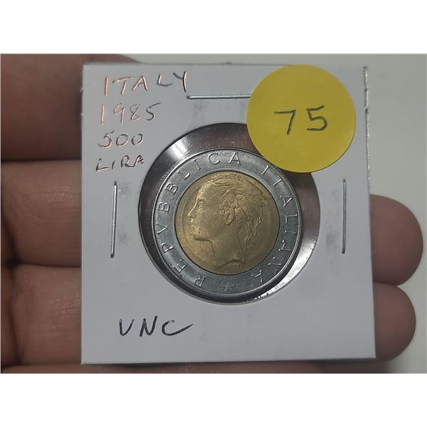 Italy. 1985 500 Lira. Bimetallic. Uncirculated.
